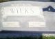 Clyde and Mavis Wilks gravestone